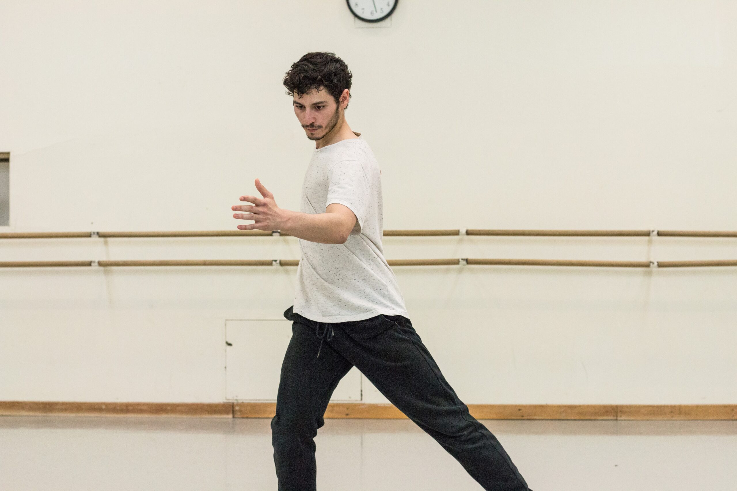 Merce Cunnigham’s Native Green (Modern Dance) Alonso Guzman