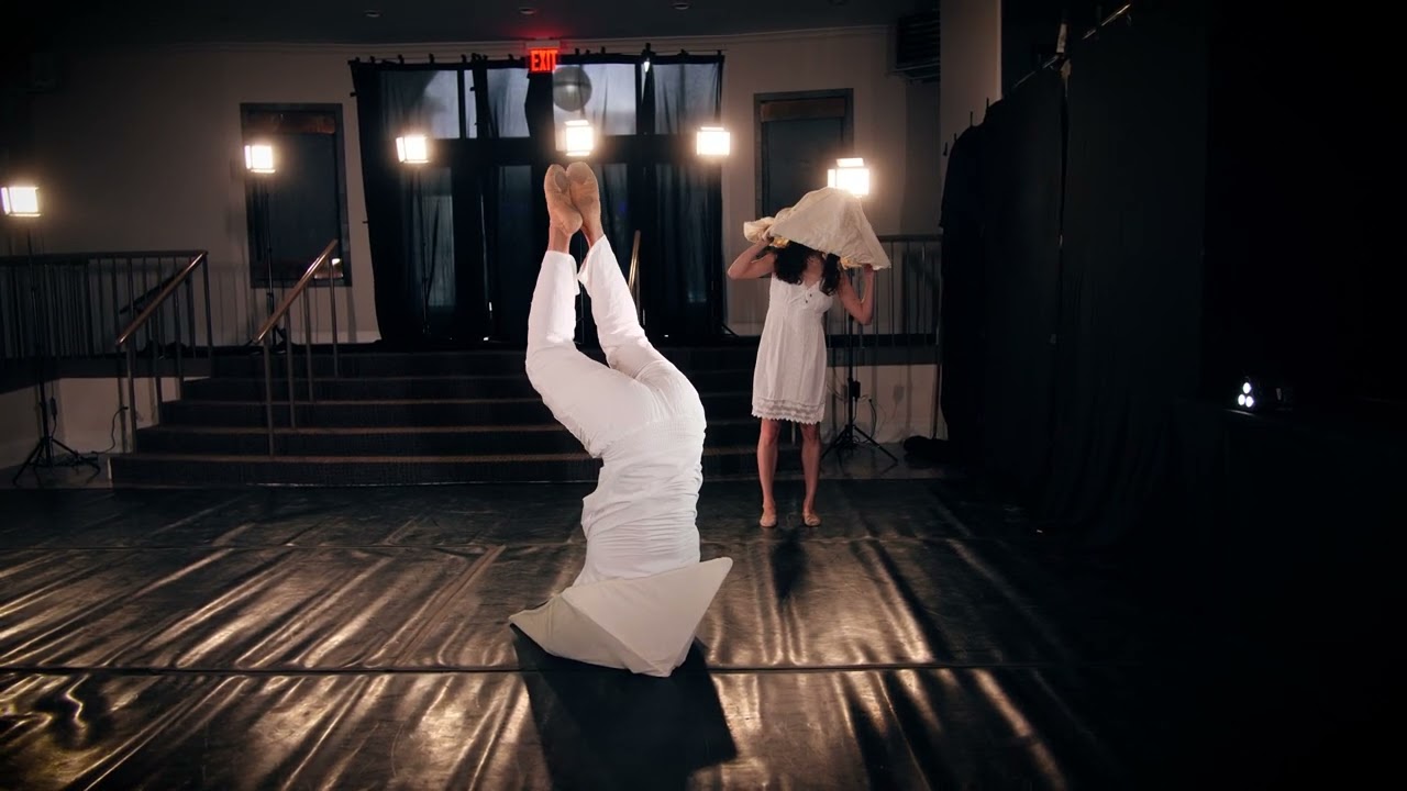 House on a Cliff (Contemporary Dance Theater) Alonso Guzman Lauren Treat & Jonatan Lujan 2018